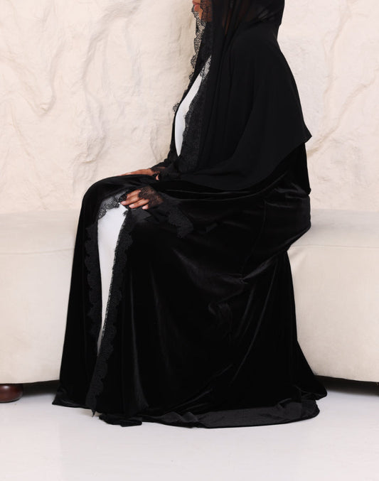 Noir Velvet Lace