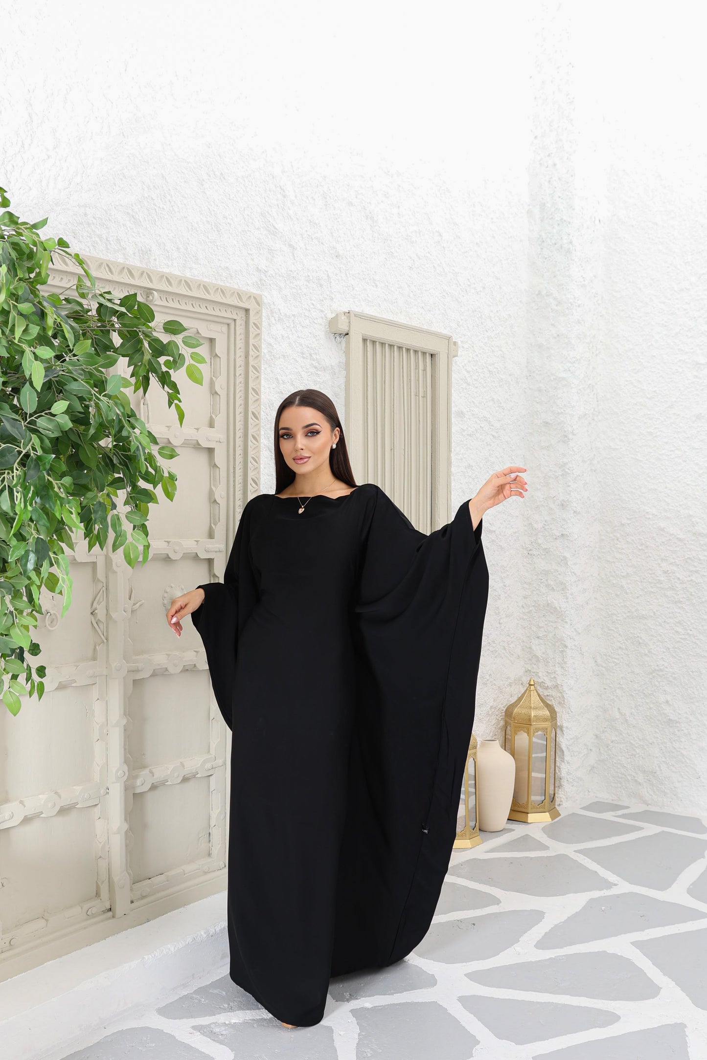 Onyx Abaya